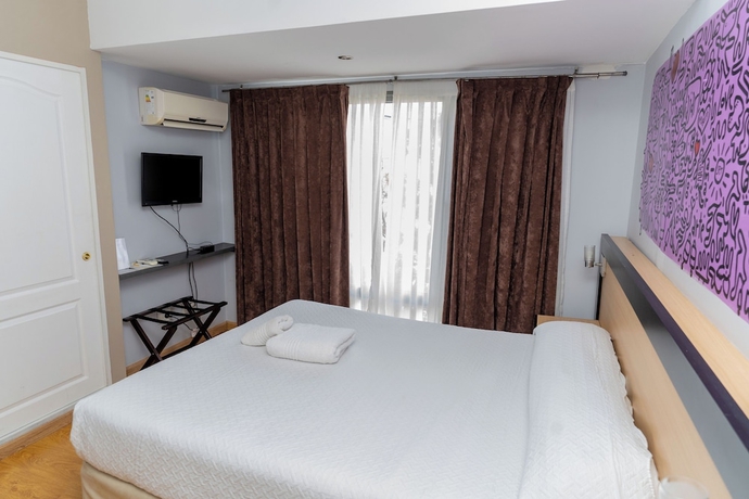 Imagen de la habitación del Hotel Apart Rivadavia 815. Foto 10