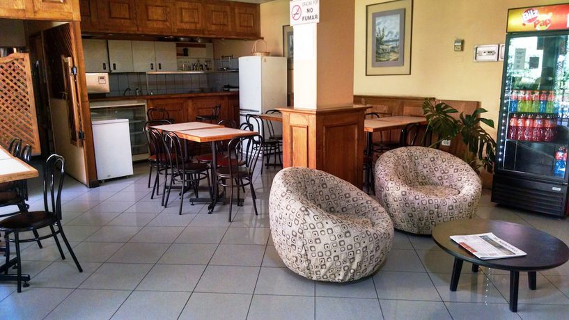 Imagen del bar/restaurante del Hotel Apart San Francisco 415. Foto 2