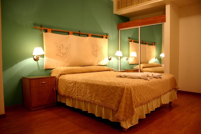 Imagen de la habitación del Hotel Apart San Lorenzo. Foto 5