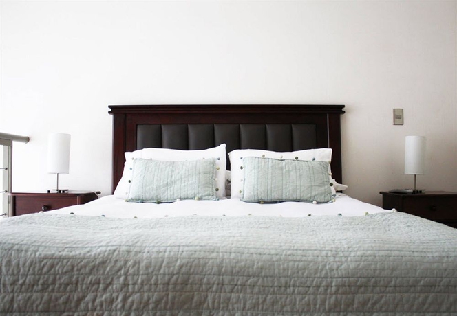 Imagen de la habitación del Hotel Apart Urbano Bellas Artes. Foto 10