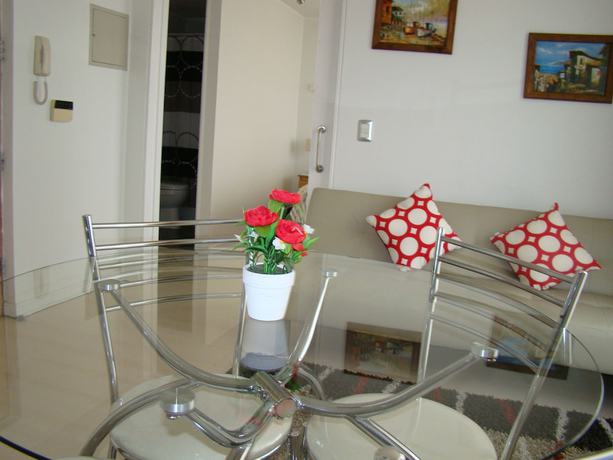 Imagen de la habitación del Hotel Apart Visandell. Foto 19