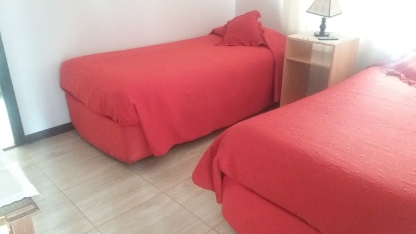 Imagen de la habitación del Hotel Apart Y Caba&ntilde;as Vegasur. Foto 10