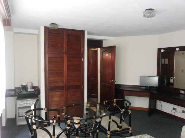 Imagen de la habitación del Hotel Apart-Hotel Suites Reforma. Foto 5