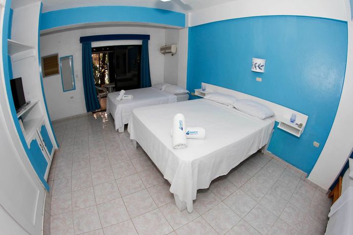 Imagen de la habitación del Hotel Aparta Azzurra. Foto 17