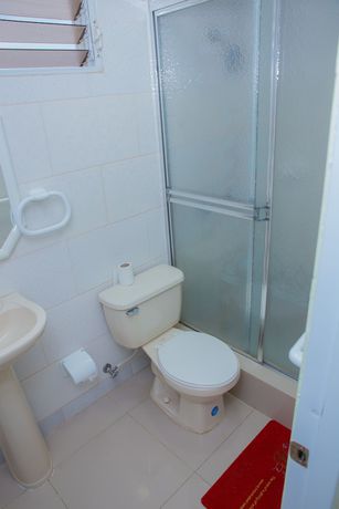 Imagen de la habitación del Hotel Aparta Don Olivo. Foto 8