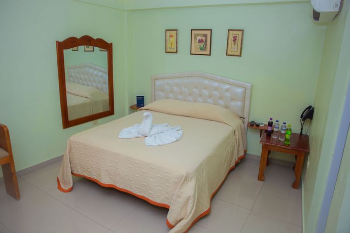 Imagen de la habitación del Hotel Aparta Don Olivo. Foto 9