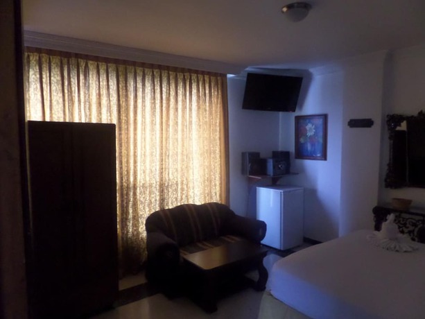 Imagen de la habitación del Hotel Aparta Plaza Real Norte. Foto 1