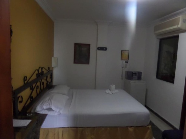 Imagen de la habitación del Hotel Aparta Plaza Real Norte. Foto 4