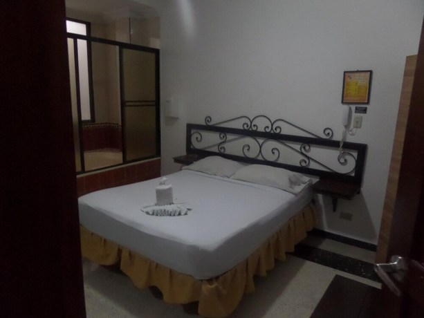 Imagen de la habitación del Hotel Aparta Plaza Real Norte. Foto 18