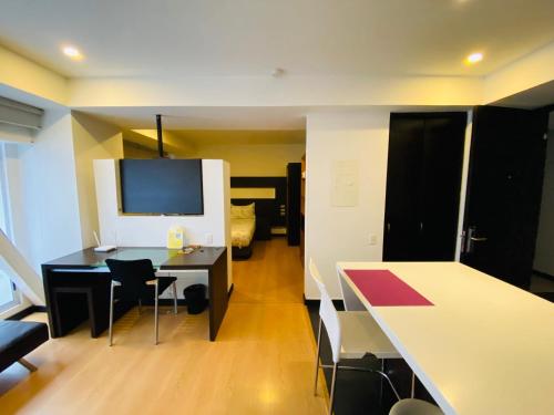 Imagen general del Hotel Aparta Suite Edificio Continental Bogotá. Foto 10