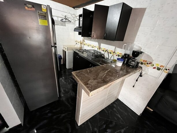 Imagen general del Hotel Aparta Suites Torre De Prado. Foto 9