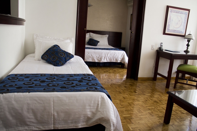 Imagen de la habitación del Hotel Aparta Suites Torre Poblado. Foto 6