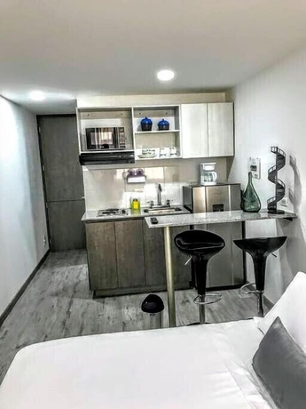 Imagen de la habitación del Hotel Apartaestudio Charles 52. Foto 6