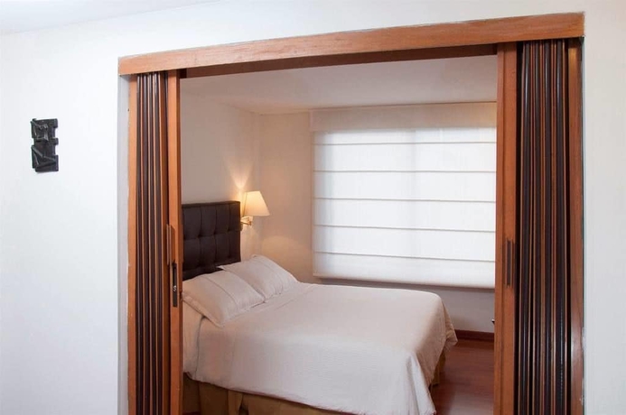 Imagen de la habitación del Hotel Apartaestudios Los Andes. Foto 5