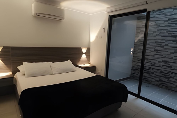 Imagen de la habitación del Hotel Apartaestudios San Fernando. Foto 4
