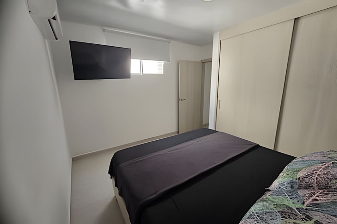 Imagen de la habitación del Hotel Apartaestudios San Fernando. Foto 6