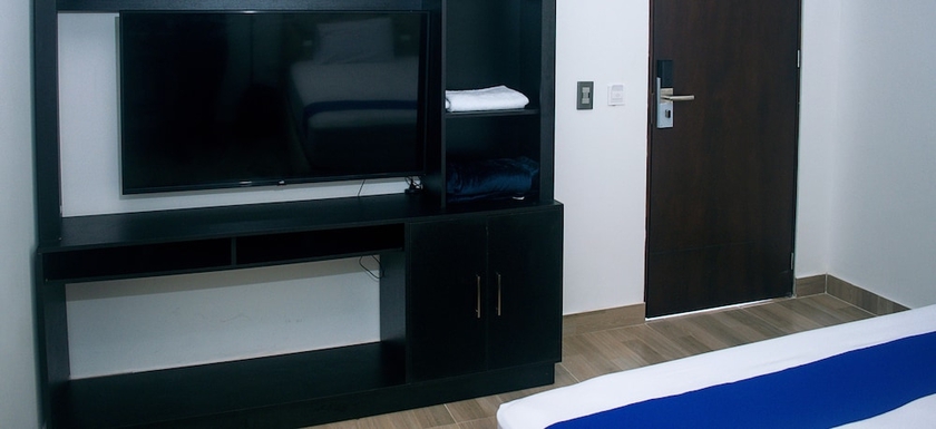 Imagen de la habitación del Hotel Apartahotel BAQ 44. Foto 4