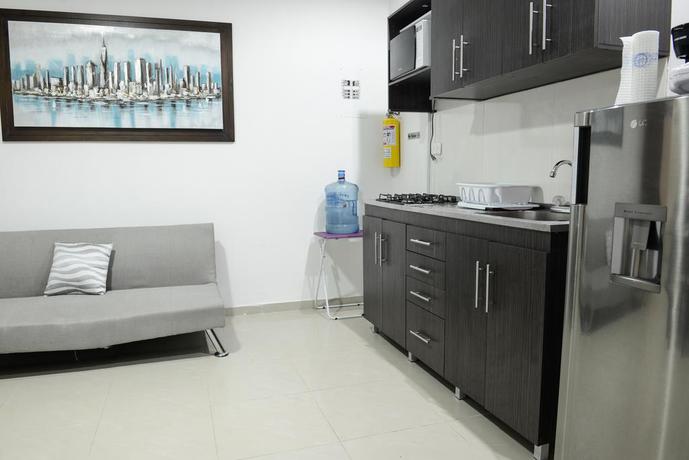 Imagen general del Hotel Apartahotel Bahia Tropical. Foto 2