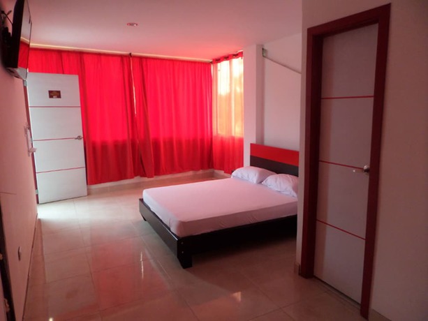 Imagen de la habitación del Hotel Apartahotel Barcelot. Foto 5