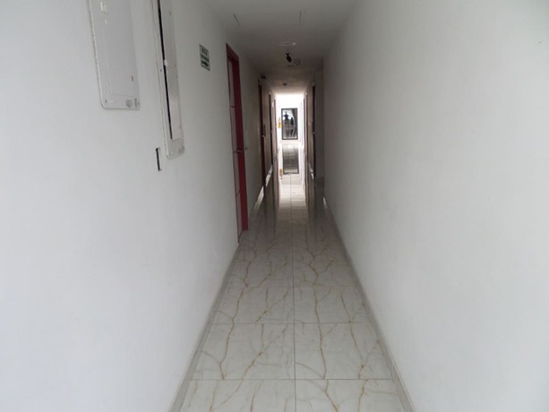 Imagen de los interiores del Hotel Apartahotel Barcelot. Foto 19