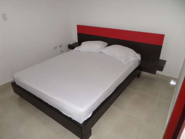 Imagen de la habitación del Hotel Apartahotel Barcelot. Foto 6