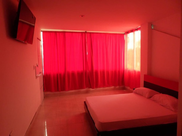 Imagen de la habitación del Hotel Apartahotel Barcelot. Foto 9