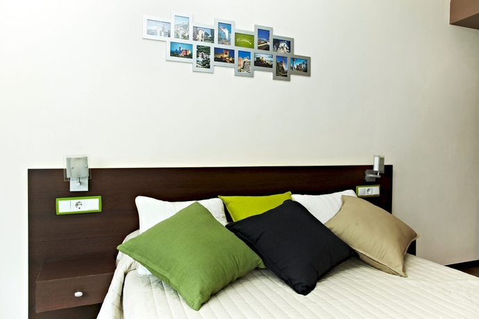 Imagen de la habitación del Hotel Apartahotel Centric. Foto 5