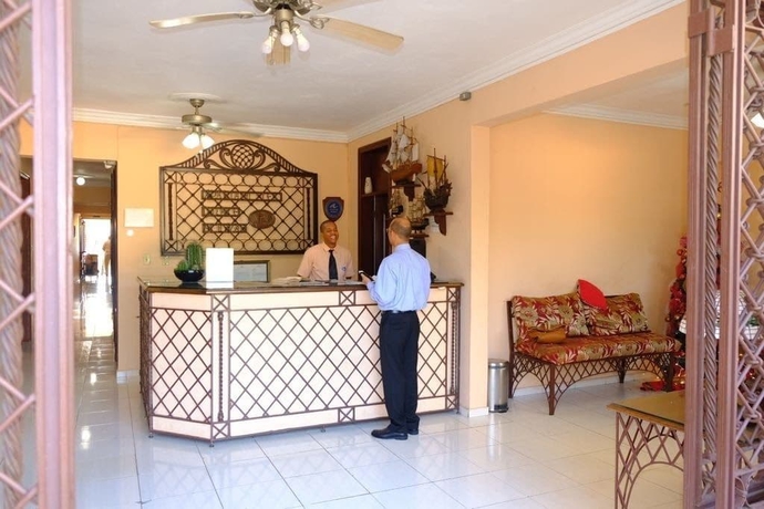 Imagen de los interiores del Hotel Apartahotel Drake Bol&iacute;var. Foto 17