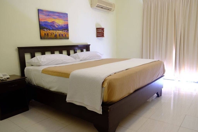 Imagen de la habitación del Hotel Apartahotel Drake Bol&iacute;var. Foto 10