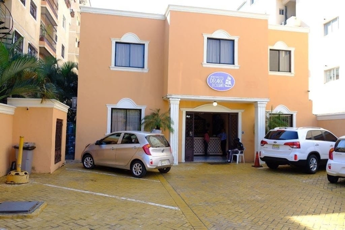 Imagen general del Hotel Apartahotel Drake Bol&iacute;var. Foto 4