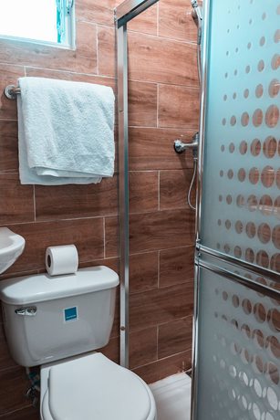 Imagen de la habitación del Hotel Apartahotel Dubai. Foto 7