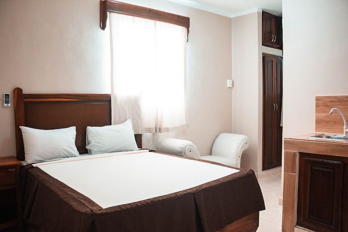 Imagen de la habitación del Hotel Apartahotel Dubai. Foto 12