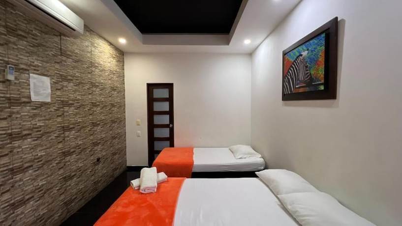 Imagen de la habitación del Hotel Apartahotel Family House. Foto 4