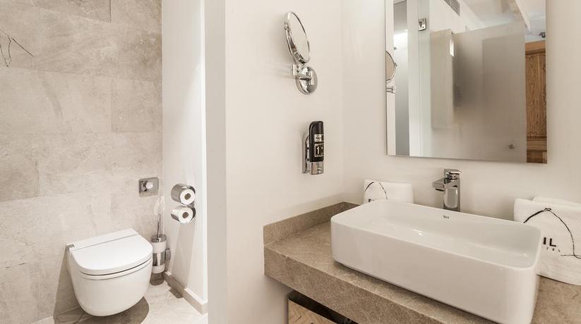 Imagen de la habitación del Hotel Apartahotel Fil Suites. Foto 6