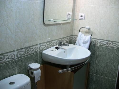 Imagen general del Hotel Apartahotel Los Hermanos. Foto 6