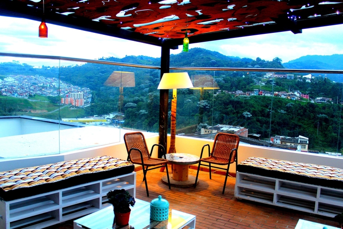 Imagen de los exteriores del Hotel Apartahotel Millenials. Foto 11