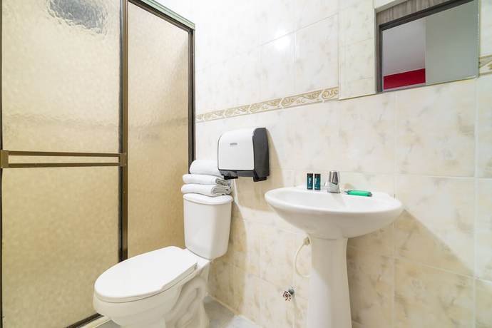 Imagen de la habitación del Hotel Apartahotel Torres de Cristal Cali. Foto 11