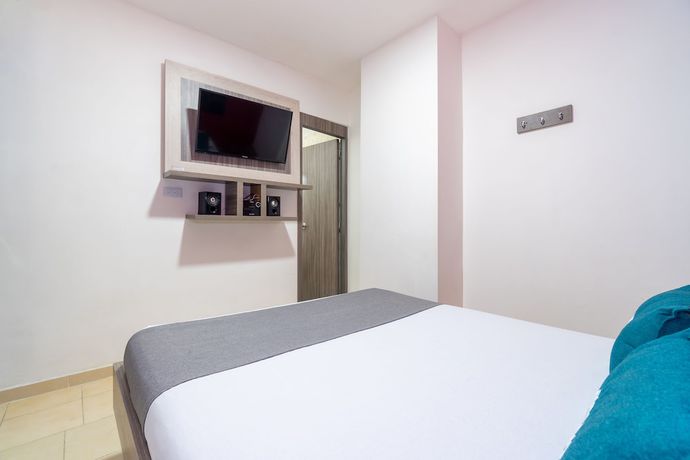 Imagen de la habitación del Hotel Apartahotel Torres de Cristal Cali. Foto 13
