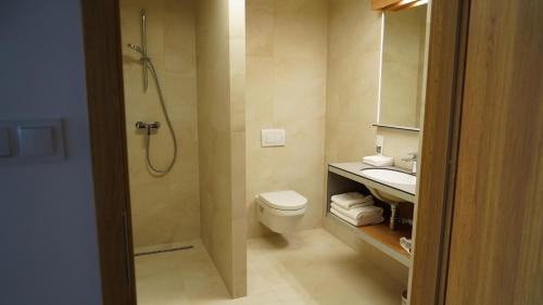 Imagen general del Hotel Apartament Aparthotel Passage. Foto 8