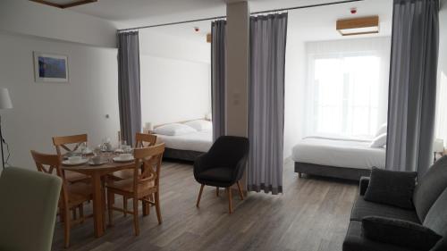 Imagen de la habitación del Hotel Apartament Aparthotel Passage. Foto 14