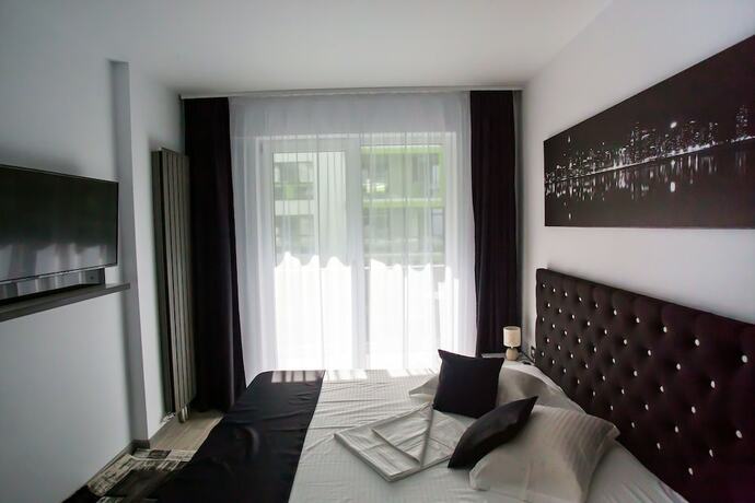 Imagen general del Hotel Apartament BlackandWhite. Foto 6
