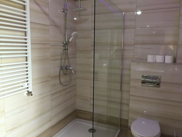 Imagen general del Hotel Apartament Simona Brasov. Foto 1