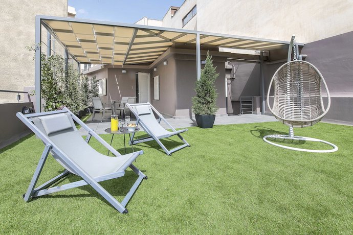 Imagen de los exteriores del Hotel Apartamento Acropolis Stay. Foto 17