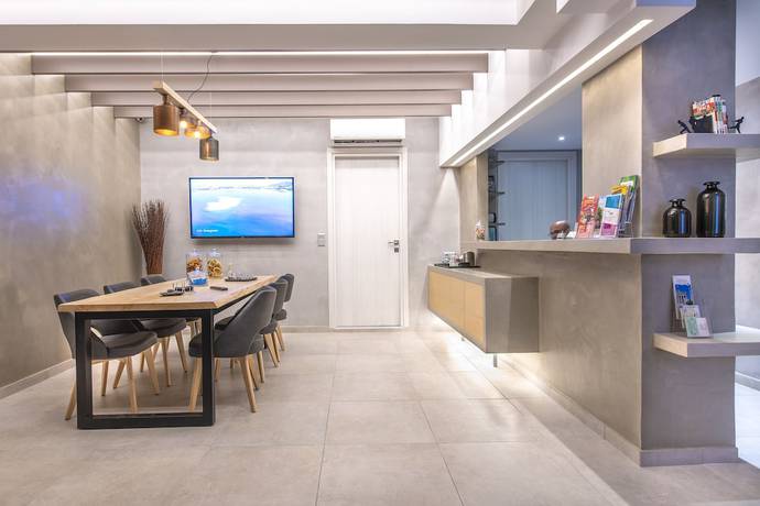 Imagen de los interiores del Hotel Apartamento Acropolis Stay. Foto 20