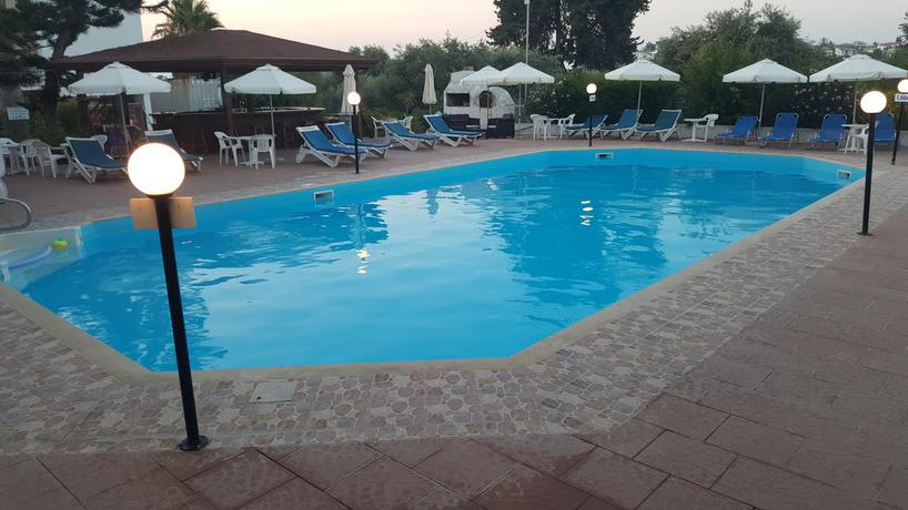 Imagen general del Hotel Apartamento Alkionest Hotel Apartments. Foto 16