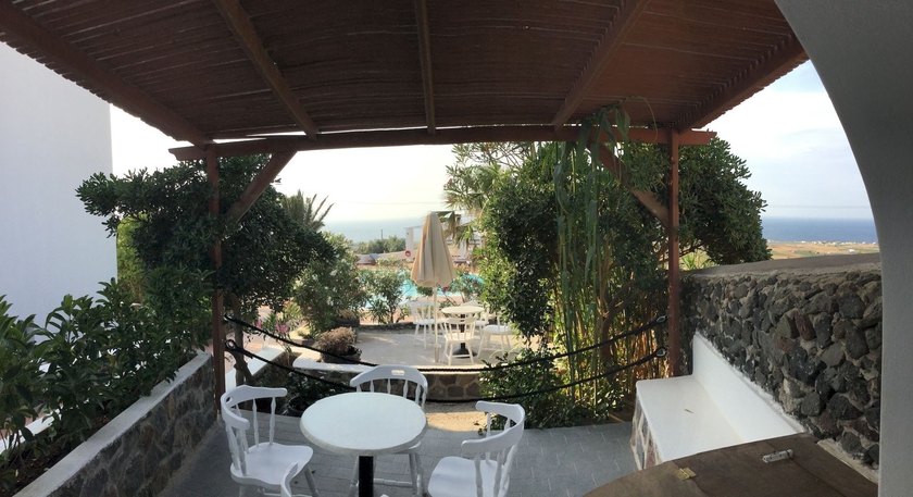 Imagen de los exteriores del Hotel Apartamento Anemomilos Hotel and Apartments. Foto 9