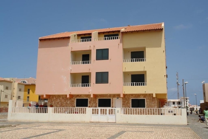 Imagen general del Hotel Apartamento Aparthotel Ponta Preta. Foto 2