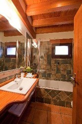 Imagen general del Hotel Apartamento Atxurra. Foto 2