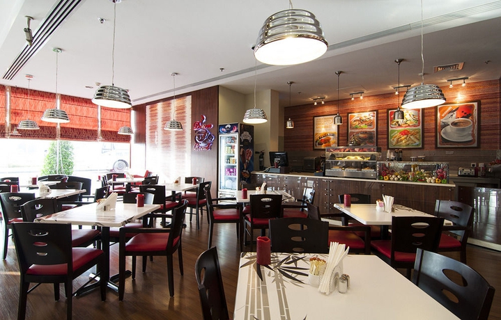 Imagen del bar/restaurante del Hotel Apartamento Auris Boutique Hotel Apartments. Foto 4