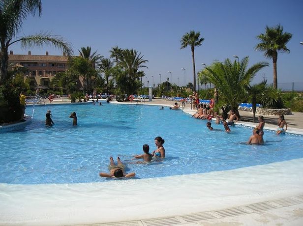 Imagen general del Hotel Apartamento Bahia Sur. Foto 3